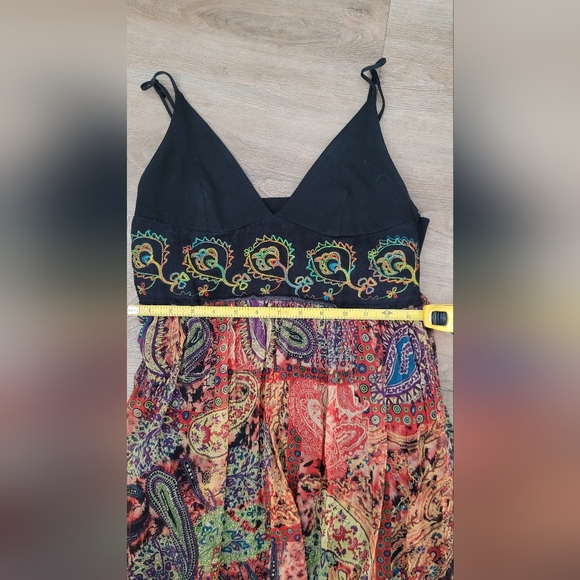 Vintage Paisley Dress - Picture 11 of 12